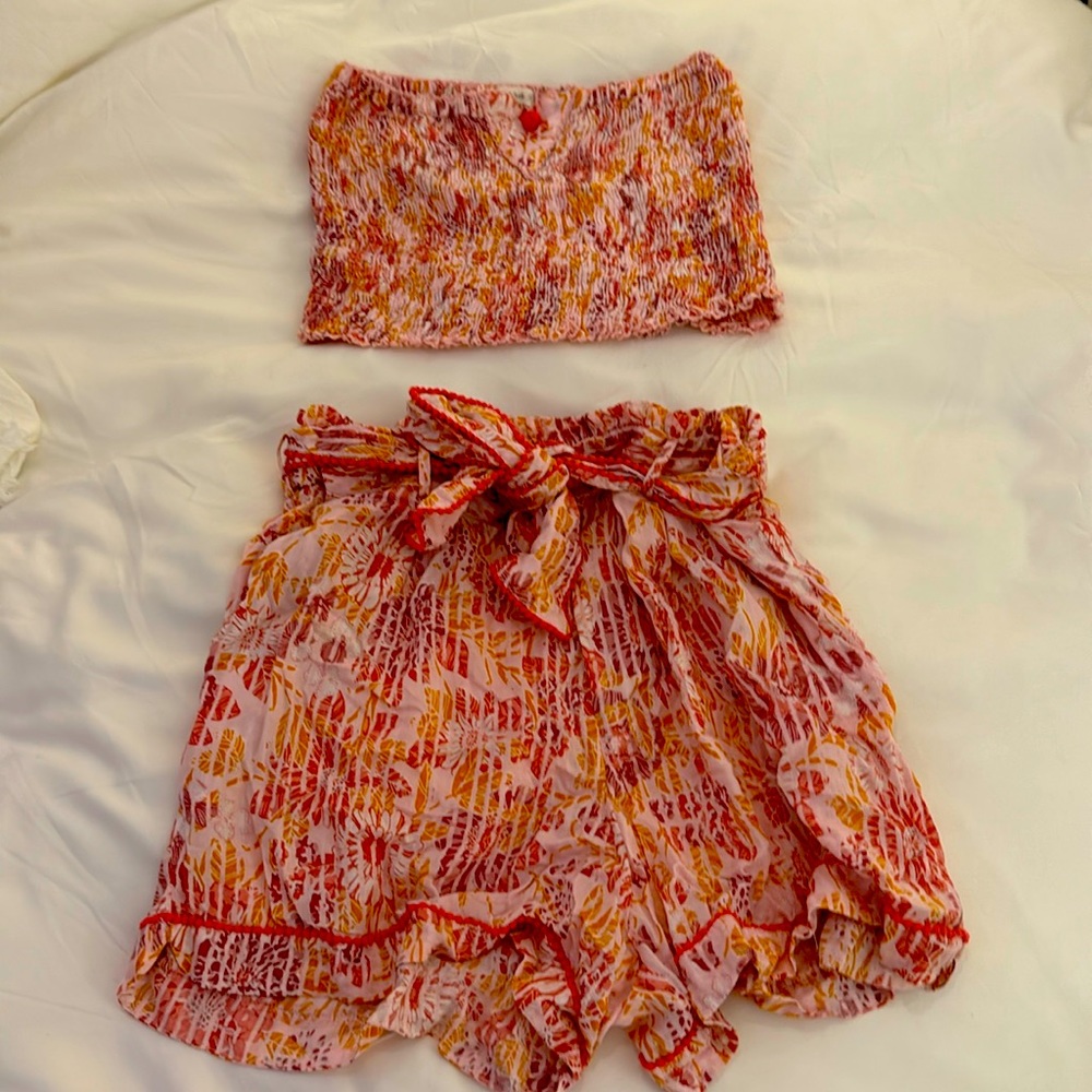 Poupette St Barth Medium shorts with belt and tube / crop top super cute wore 1